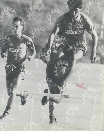 3 de mayo de 1994 - Selección entrenando